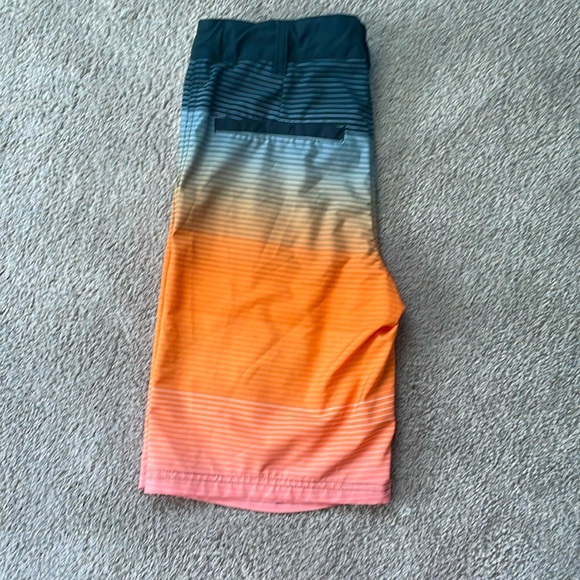 Boys Swim Trunks Size 16 Barely Used - Picture 2 of 3